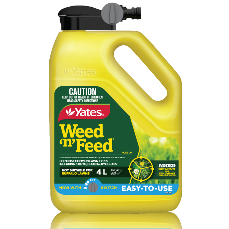 Yates 4L Weed 'n' Feed Hose On Lawn Weed Killer