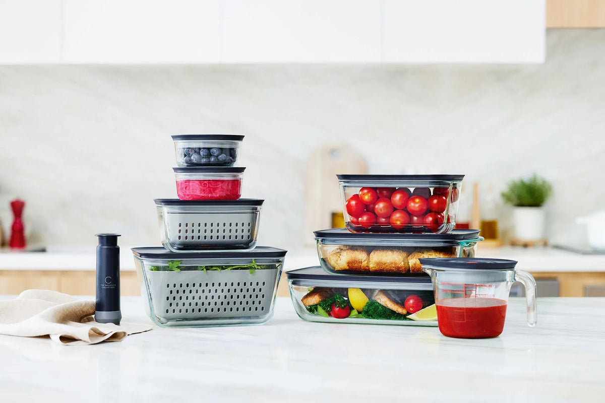 Curtis Stone Glass Container - Manual vacuum pump